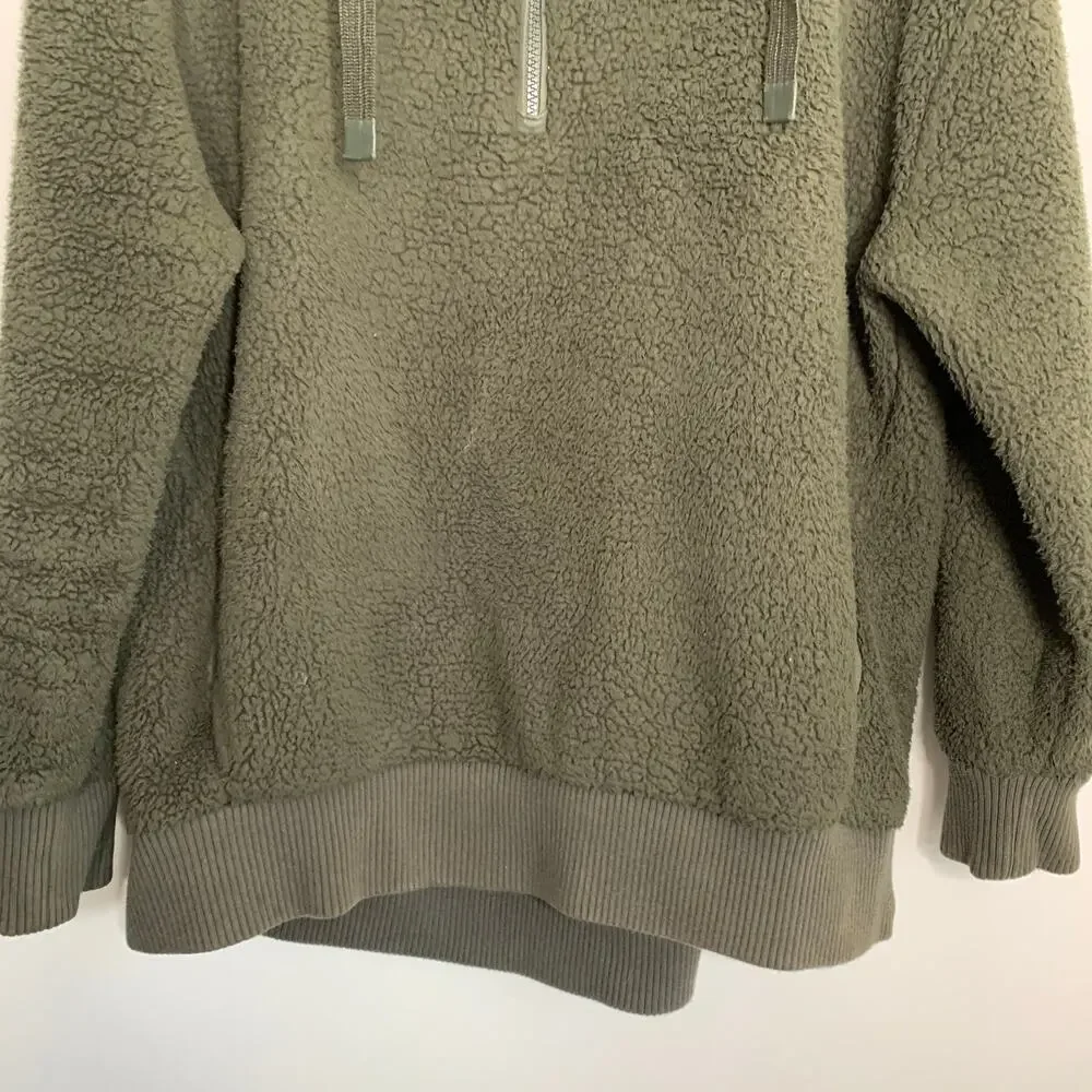 Athleta pullover 5l size